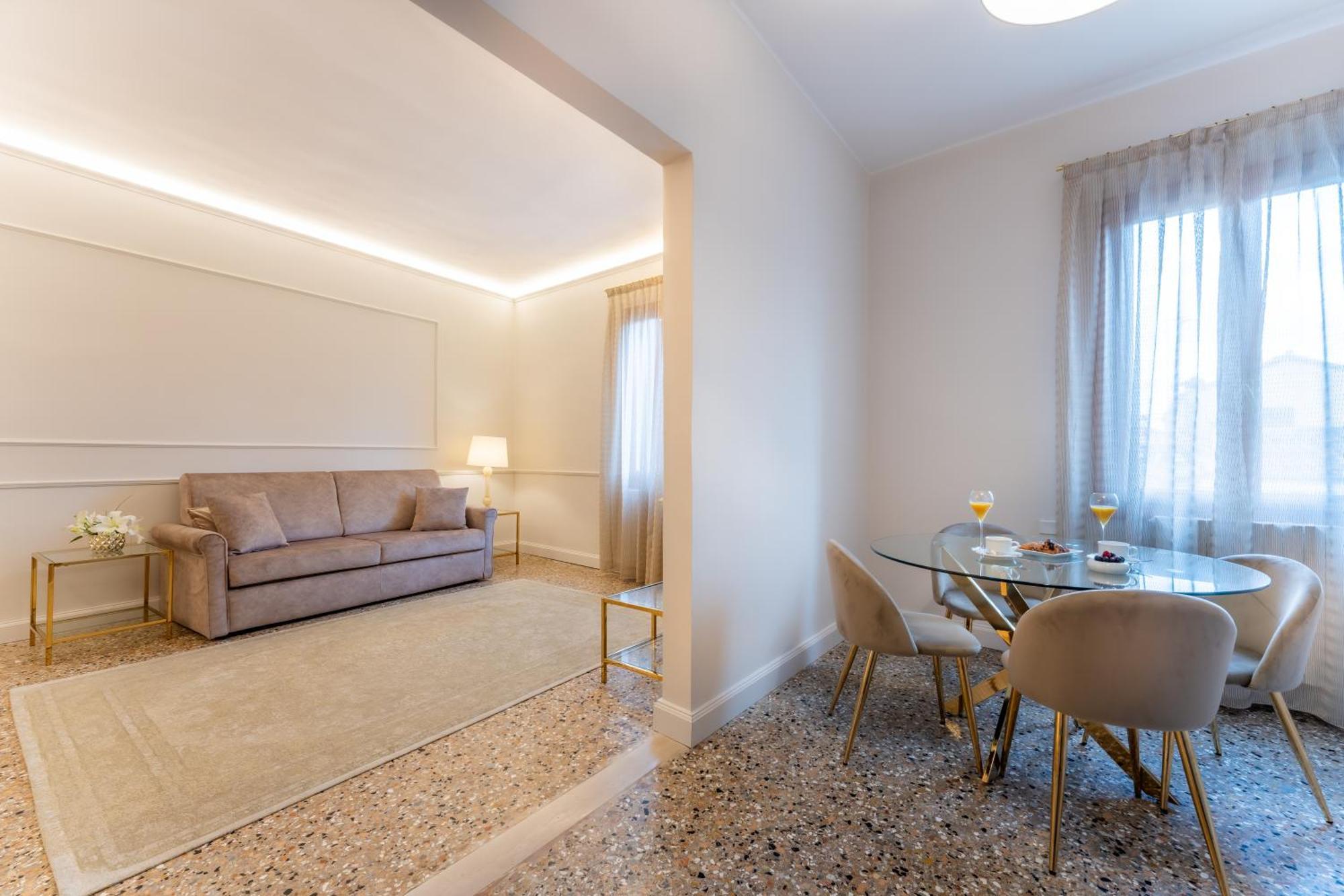 San Vio Palace Luxury Apartments Venesia Bagian luar foto