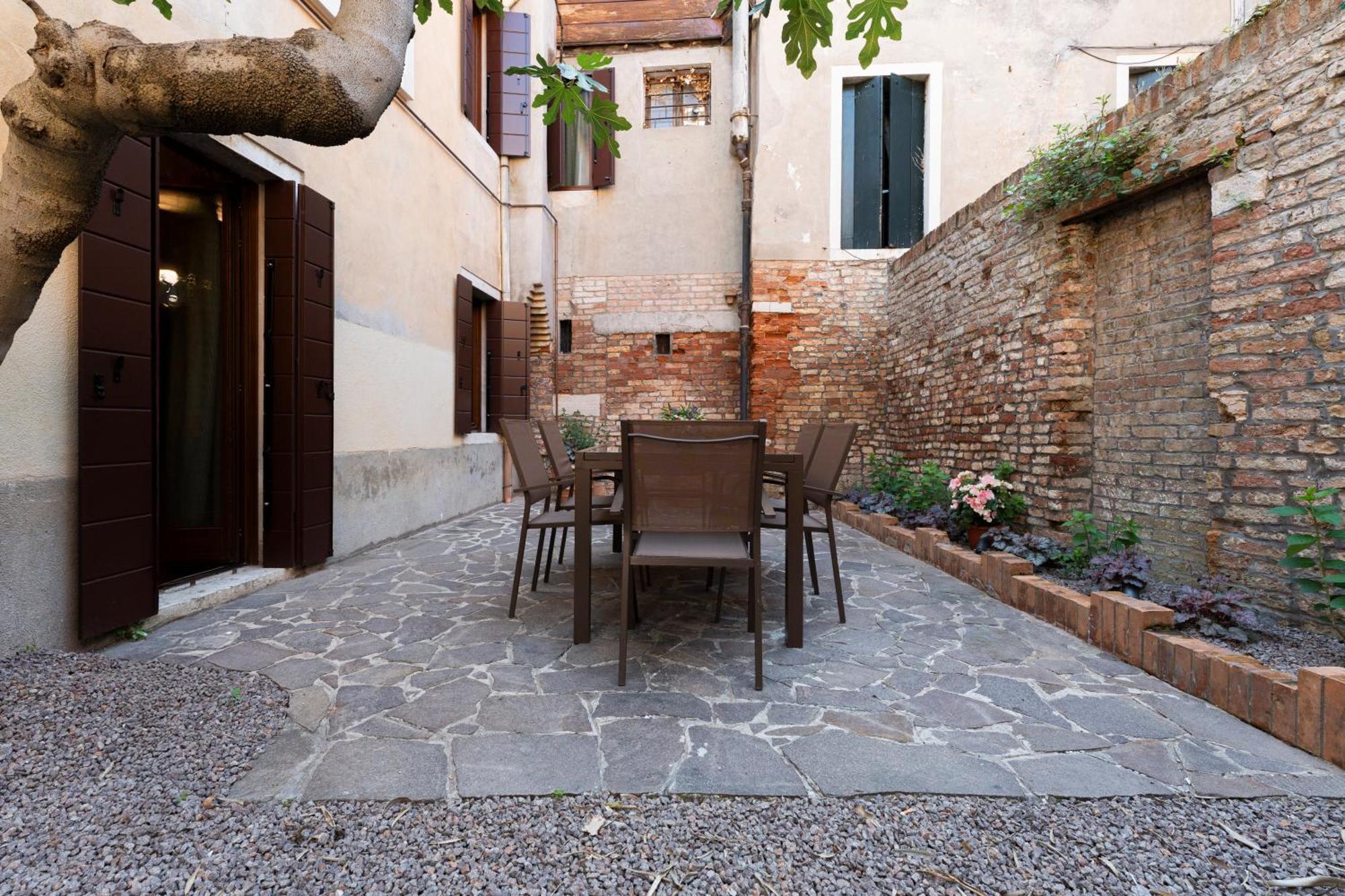 San Vio Palace Luxury Apartments Venesia Bagian luar foto